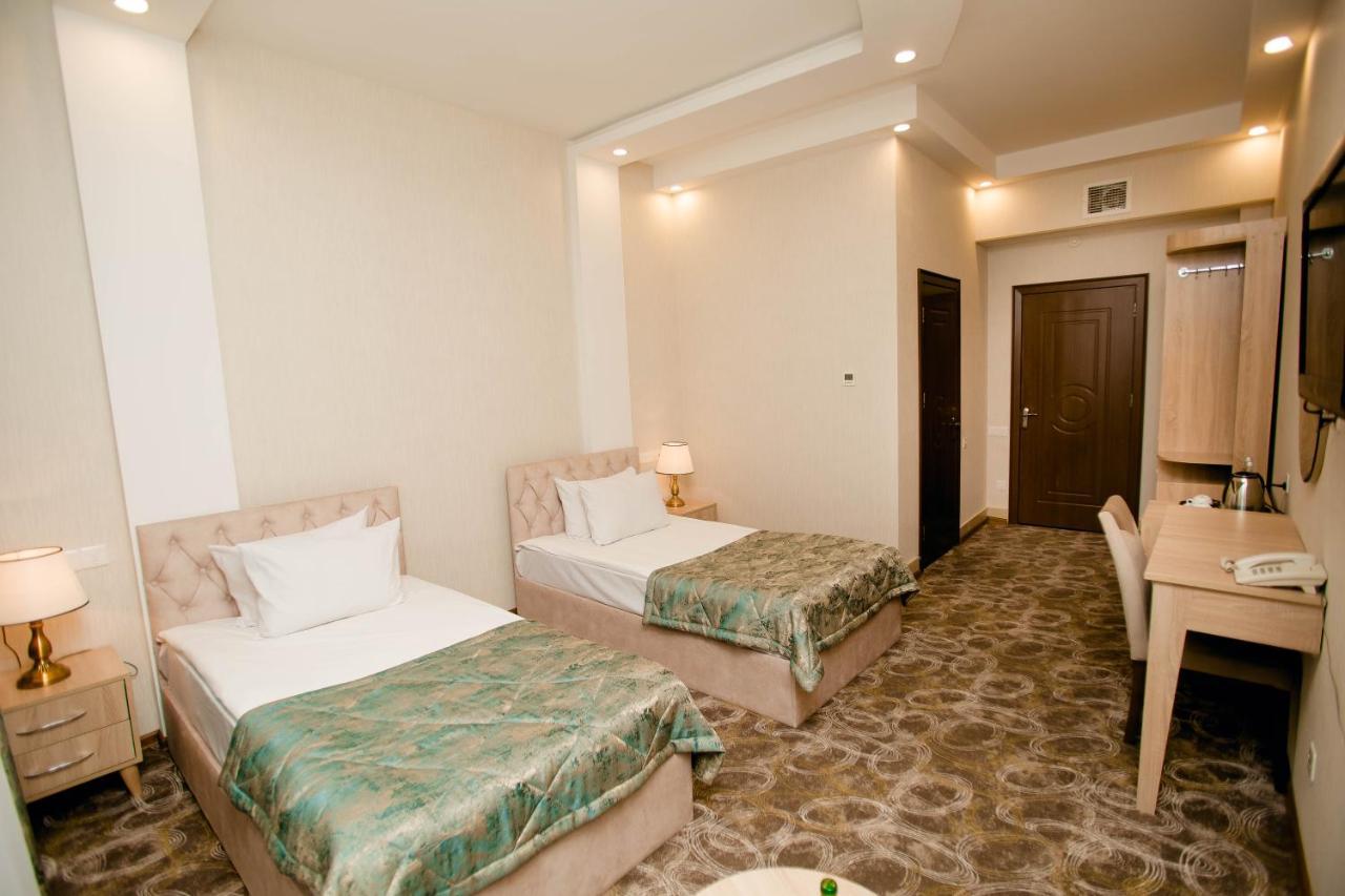 Cinema Boutique Hotel Ganja Exterior photo