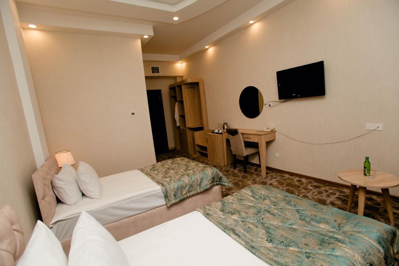 Cinema Boutique Hotel Ganja Exterior photo