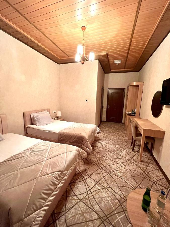 Cinema Boutique Hotel Ganja Exterior photo
