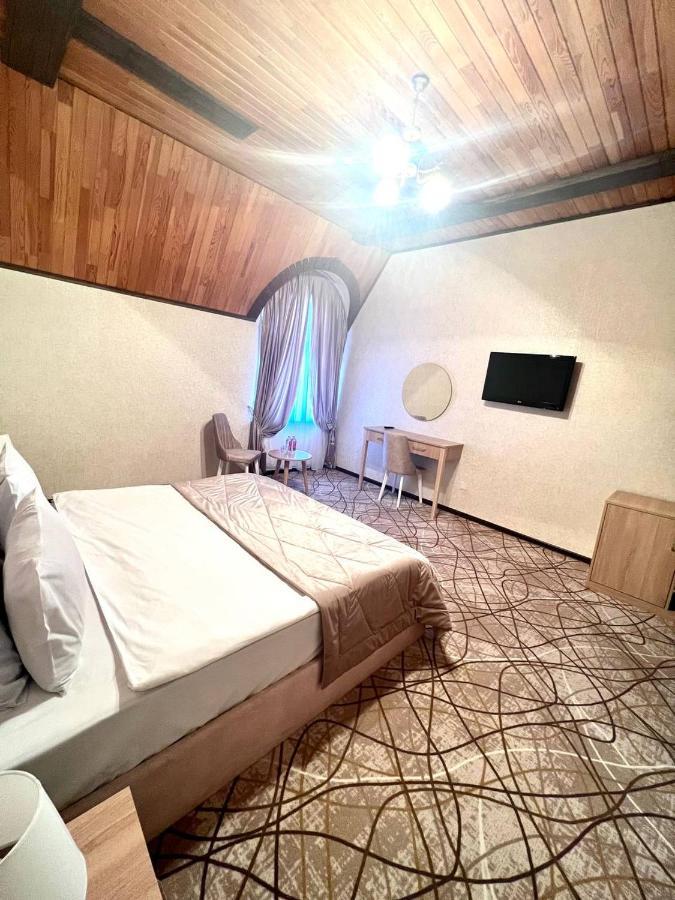 Cinema Boutique Hotel Ganja Exterior photo
